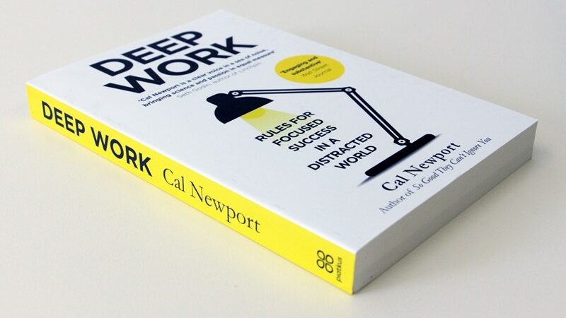 Review sách deep work và phương pháp tập trung sâu hiệu quả nhất 2025